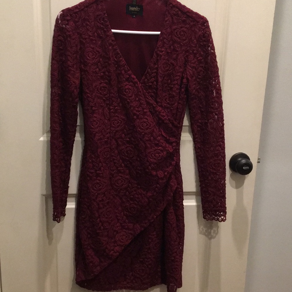 Laundry by Shelli Segal Dress size 2-Worn once